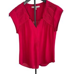 Daniel Rainn womens magenta cap sleeve v neck blouse.  Size XS. workwear